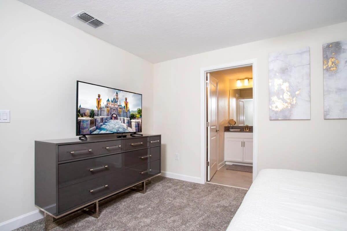 Stunning 5 Bd W/ Pool Close To Disney 8955 키시미 외부 사진